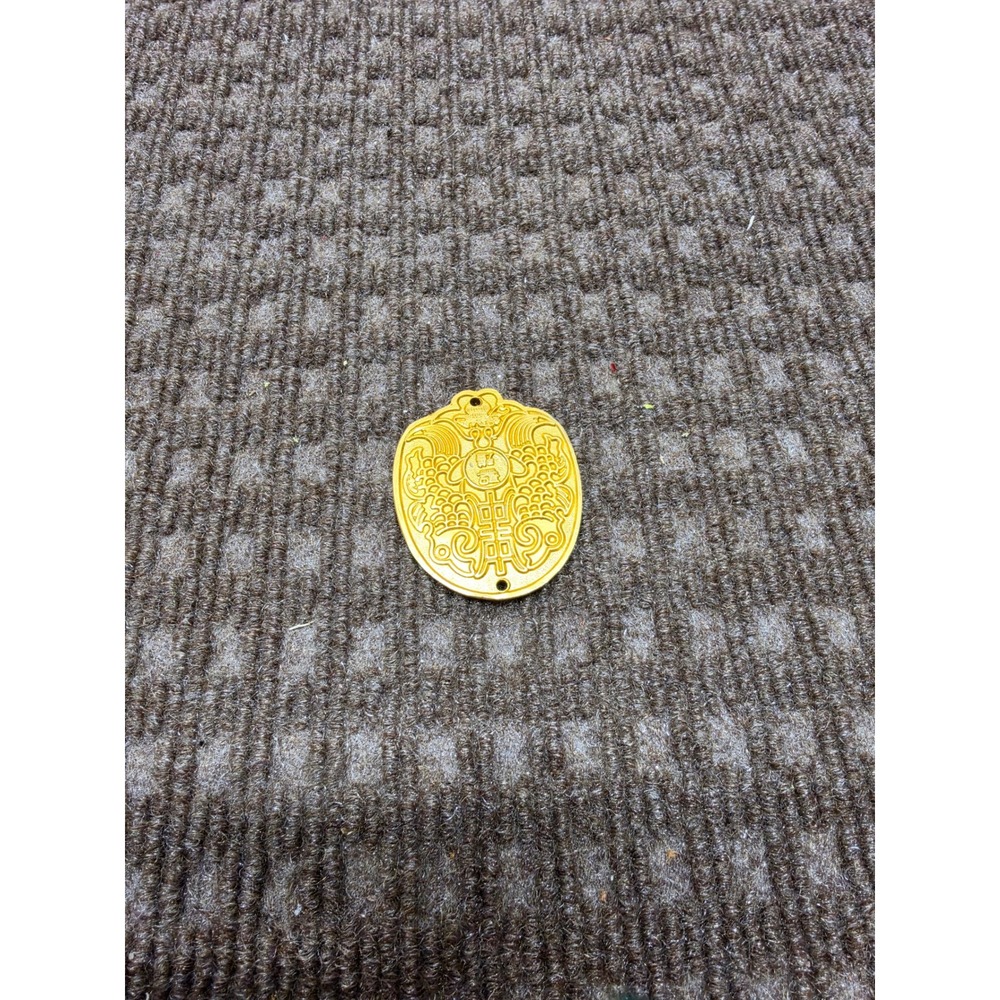 Vintage Gold Tone Asian Relief Medallion Pendant Charm Connector